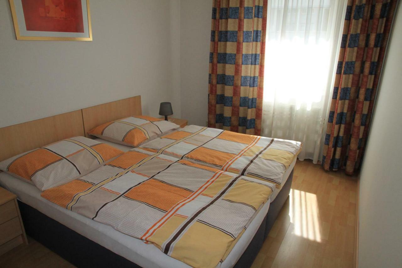 Appartementhaus Anna Linz Bagian luar foto